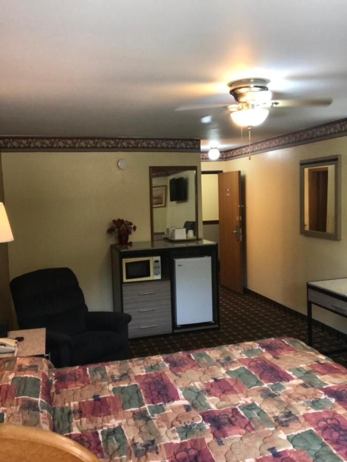 Deluxe Inn Nebraska City Exterior foto